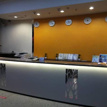 Hotel Zamburger Wira Kuala Lumpur Esterno foto