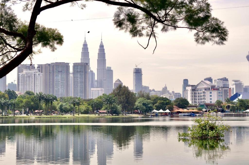 Hotel Zamburger Wira Kuala Lumpur Esterno foto