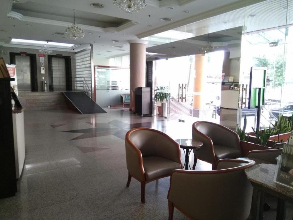 Hotel Zamburger Wira Kuala Lumpur Esterno foto